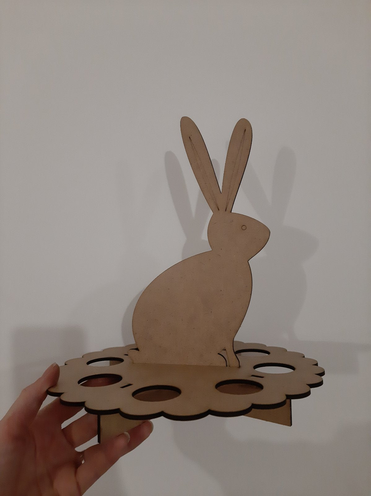 Postolje za jaja od medijapana na sprat wood-laser-shop